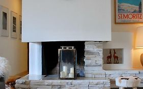 Central Penthouse Great Lake View